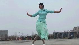 成人女性舞蹈简单吗视频,成人女性舞蹈视频教程解析